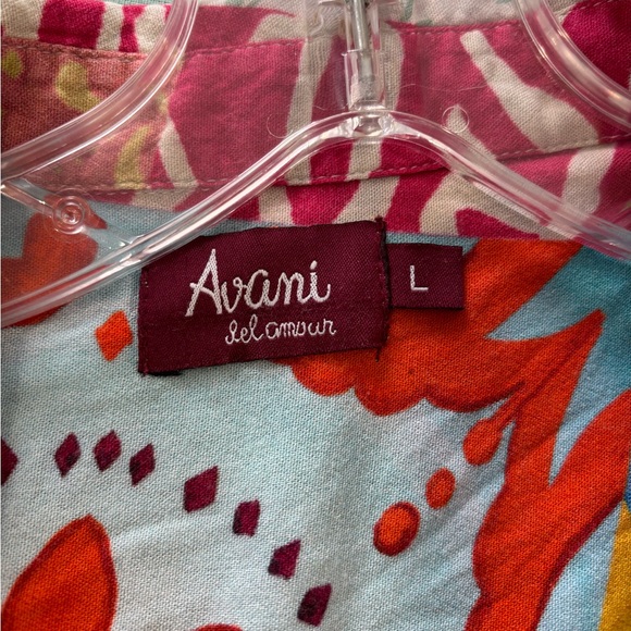Avani del amour Colorful Print Button Up Shirt - Picture 6 of 8